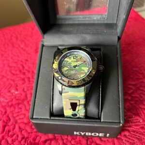 NEW Kyboe! Camo Watch